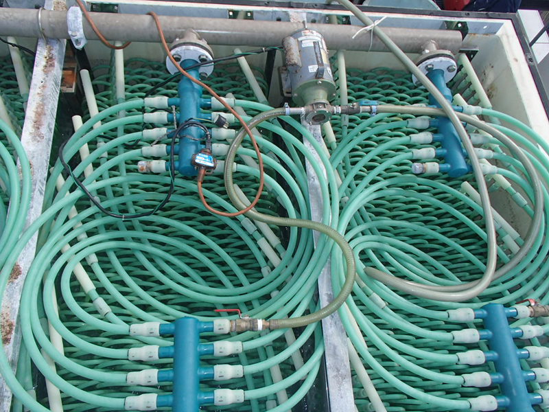 ヨーダイはエコアイス氷蓄熱槽回路等細い配管内のブラインも安全に回収